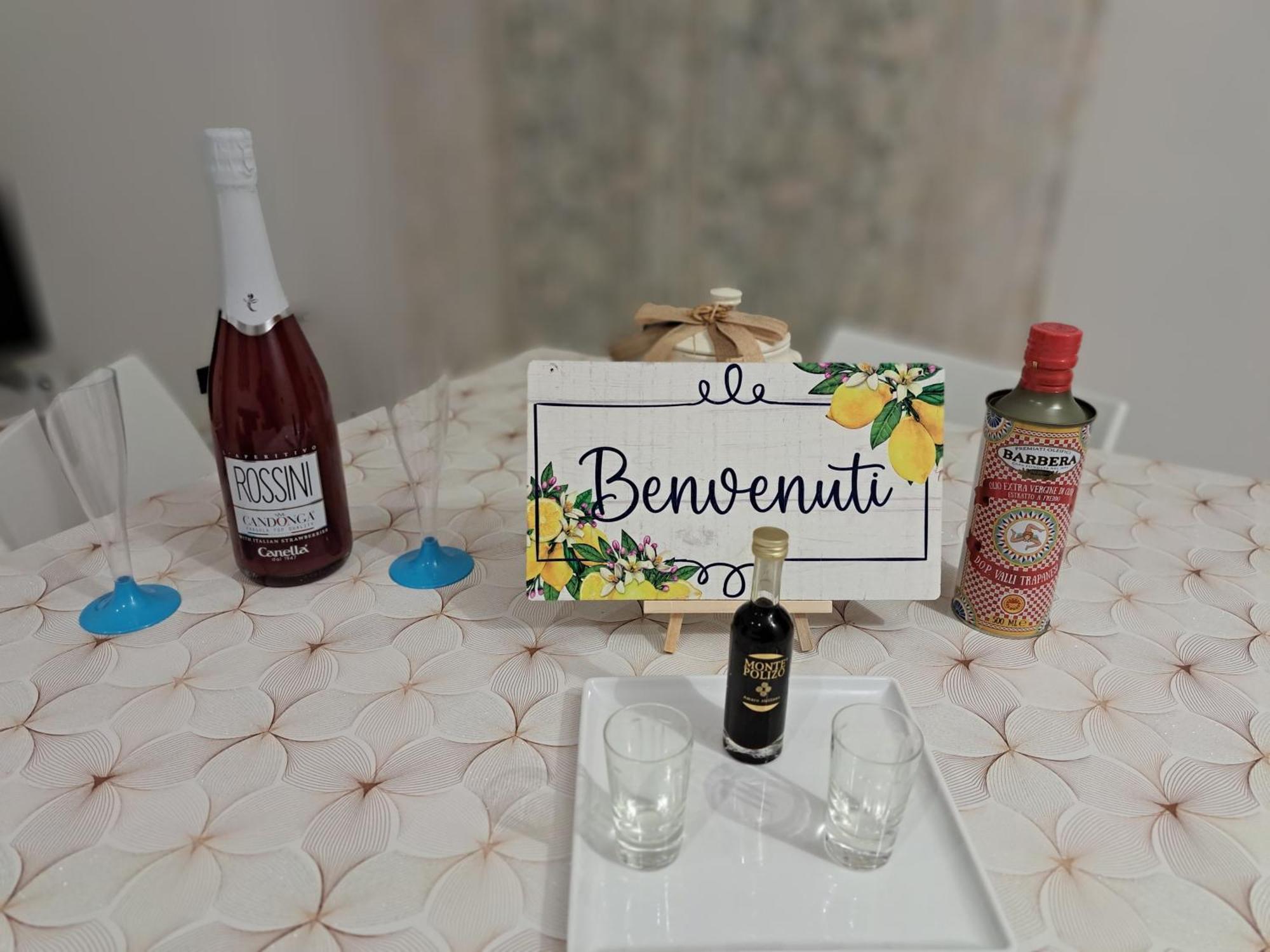 Casa Mary Apartment - Трапани Екстериор снимка